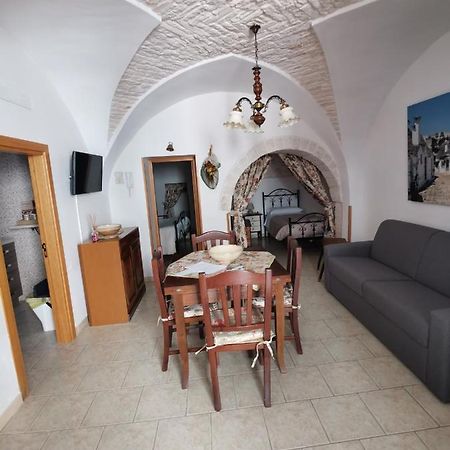 Casa Vacanza Trullo Dimora Storica Morea Альберобелло Екстер'єр фото